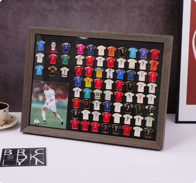 Cristiano Ronaldo Jersey Pin Collection 72-piece set